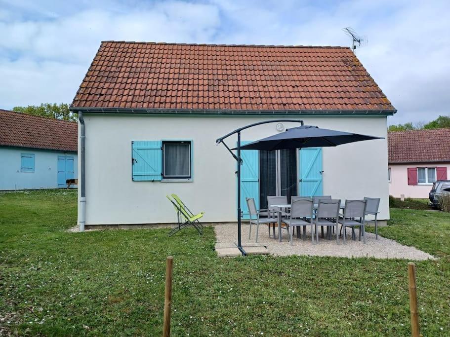 La Maison Bleu Du Lac De Celine Giffaumont-Champaubert Esterno foto
