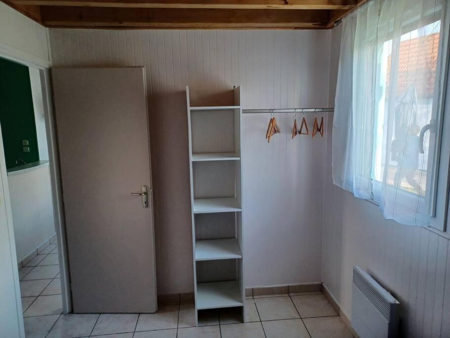 La Maison Bleu Du Lac De Celine Giffaumont-Champaubert Esterno foto