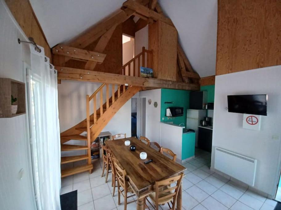 La Maison Bleu Du Lac De Celine Giffaumont-Champaubert Esterno foto